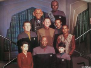 ds9_s7_entire_cast.jpg